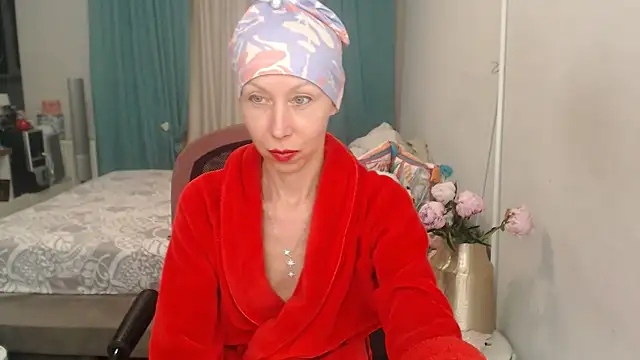 LuxuryNika's Webcam Show
