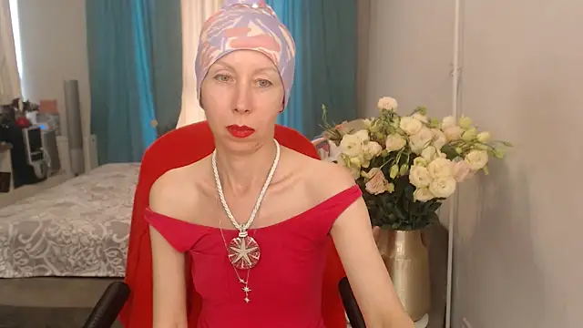 LuxuryNika live XXX chat
