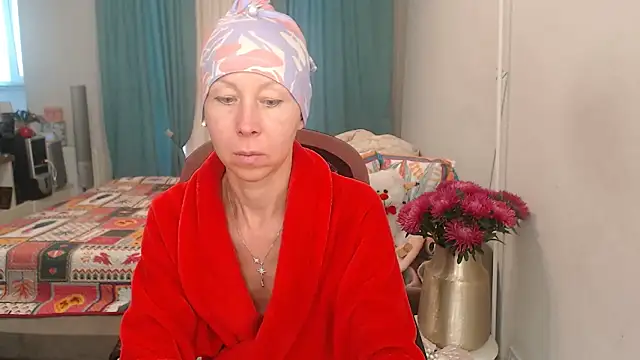 LuxuryNika's Webcam Show