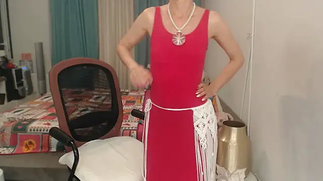 LuxuryNika's Live XXX Chat