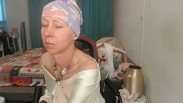 Chat +18 de LuxuryNika ao vivo