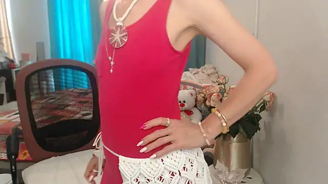 دردشة LuxuryNika الجنسية المباشرة