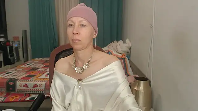 LuxuryNikan Webbikameraesitys