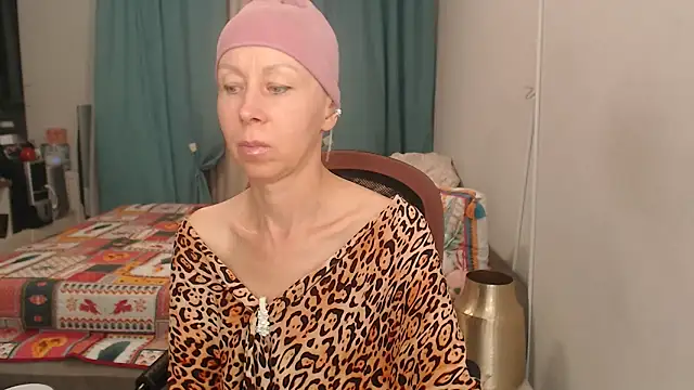 LuxuryNika Chat XXX in diretta