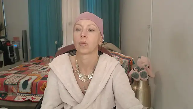 LuxuryNika Live XXX-chat