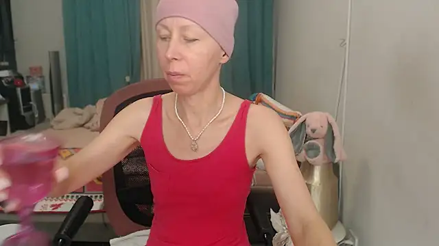 LuxuryNikan Live XXX chat