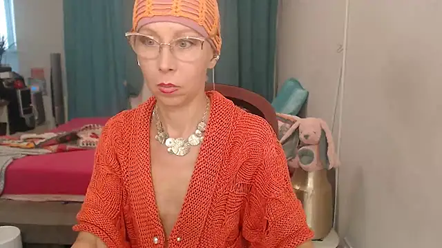 LuxuryNika Webcam-Show
