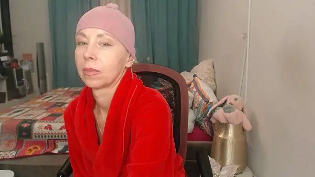 LuxuryNika's Webcam Show