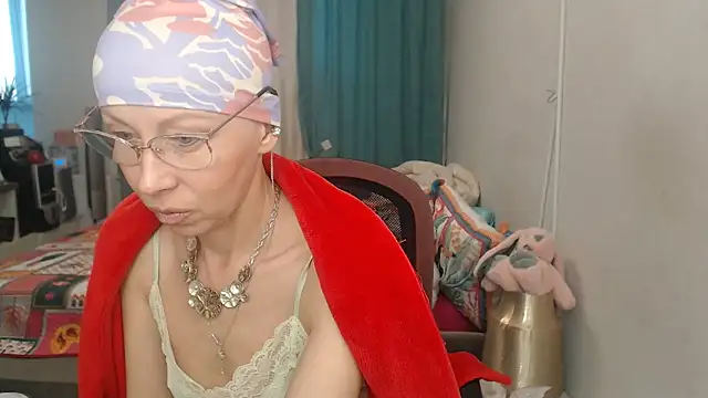 XXX chat uživo modela LuxuryNika