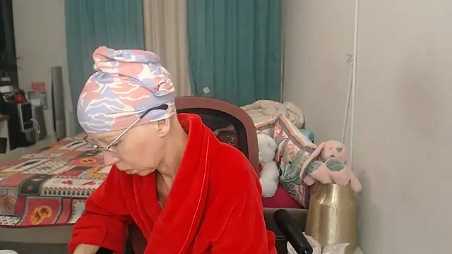 XXX chat uživo modela LuxuryNika