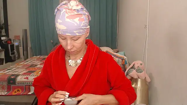 LuxuryNika's Webcam Show