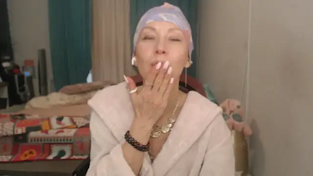 Chatroom XXX en direct de LuxuryNika