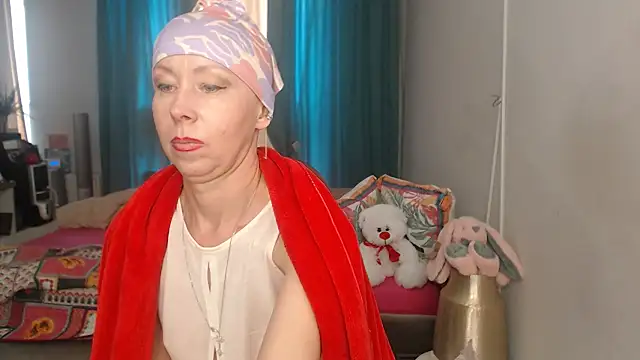 LuxuryNika's Live XXX Chat