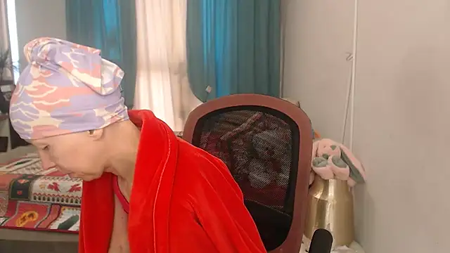 LuxuryNika Chat XXX live
