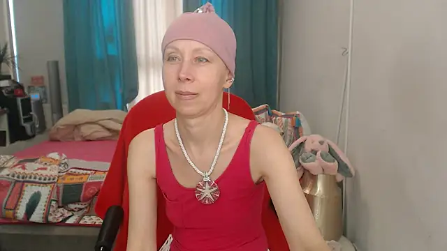 LuxuryNika's Live XXX Chat