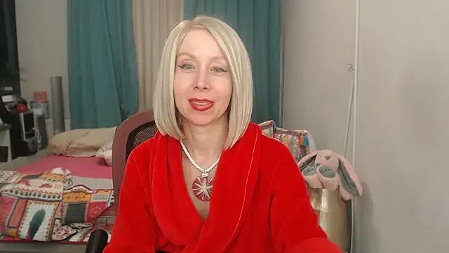 LuxuryNika's Live XXX Chat