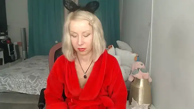 Chat XXX en directo de LuxuryNika