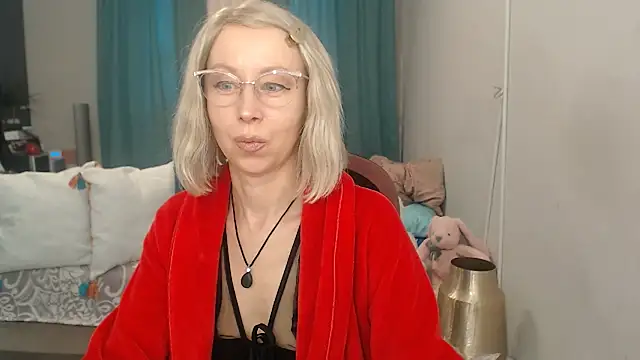 Chat XXX en directo de LuxuryNika