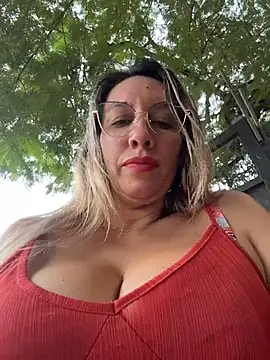 Gatitacarlita Pertunjukan Webcam