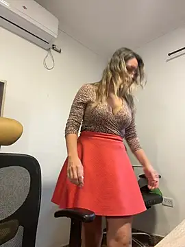 Gatitacarlita Live XXX-Chat