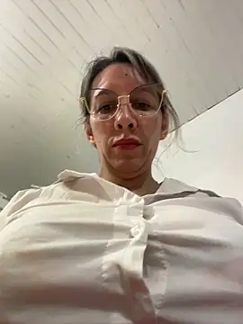 Chatroom XXX en direct de Gatitacarlita