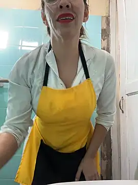 Gatitacarlita's Live XXX Chat