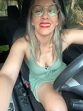 Gatitacarlita's Live XXX Chat
