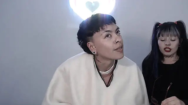 Show modela dulce_maria_x na web-kameri