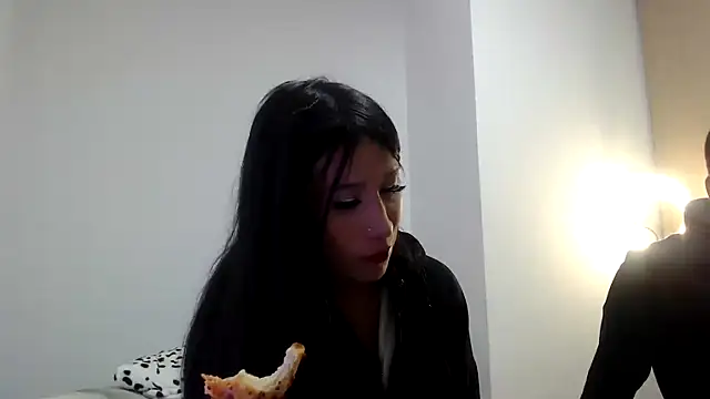 Doll_sary Show in webcam
