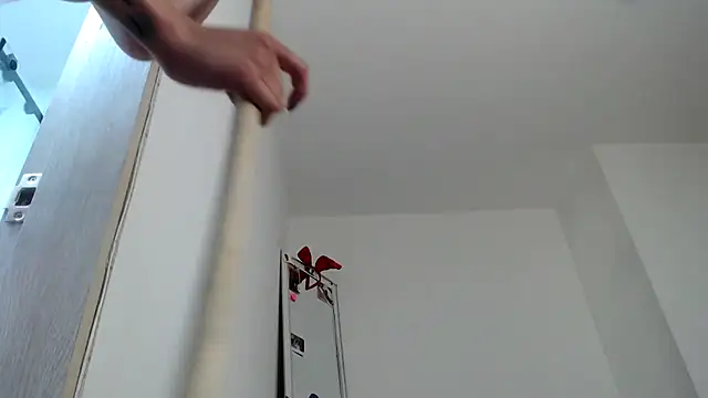 Doll_sary – Kamerová šou