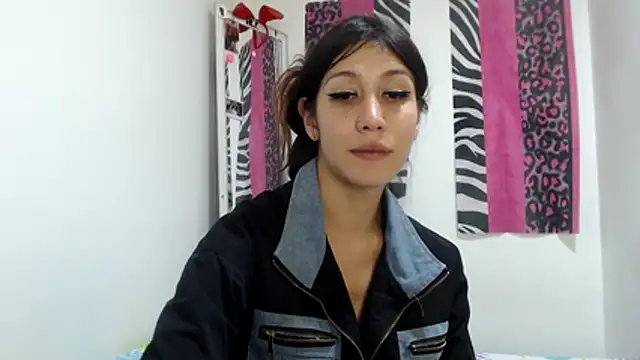 Doll_sary Adlı Modelin Web Kamerası Şovu