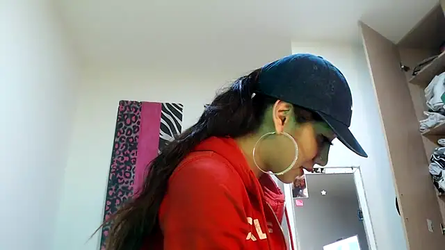 Doll_sary's Webcam Show