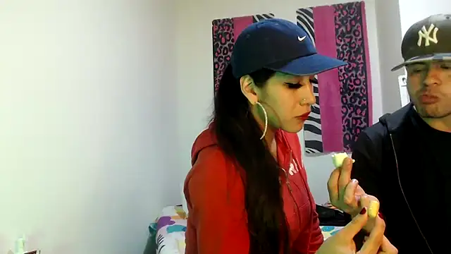 Chat +18 de Doll_sary ao vivo