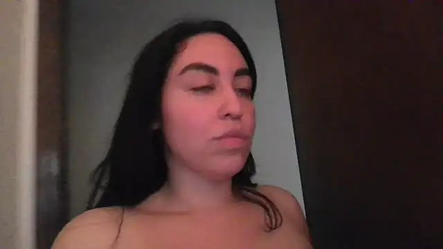 הופעת וובקאם של WetFlower69