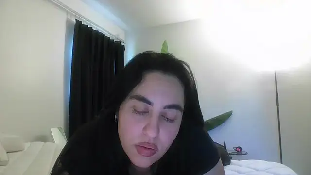 WetFlower69 Show in webcam