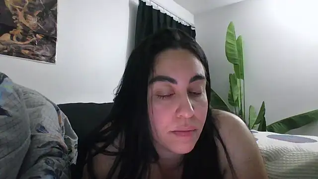 WetFlower69 Show in webcam