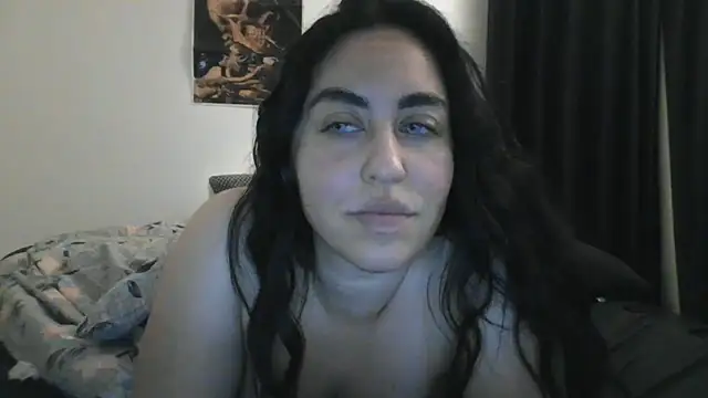 WetFlower69: διαδικτυακό σόου στην κάμερα