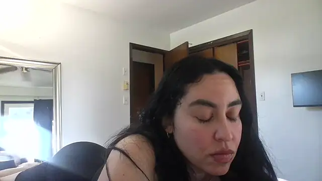 عرض كام WetFlower69