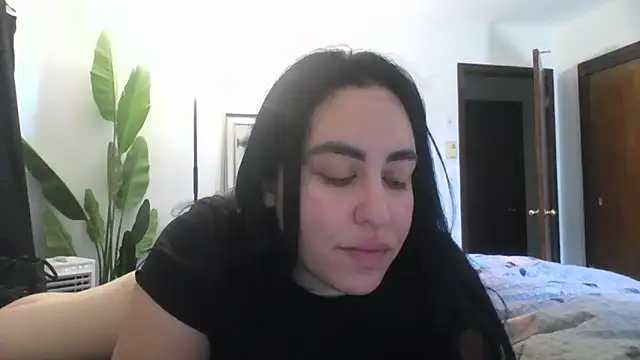 عرض كام WetFlower69