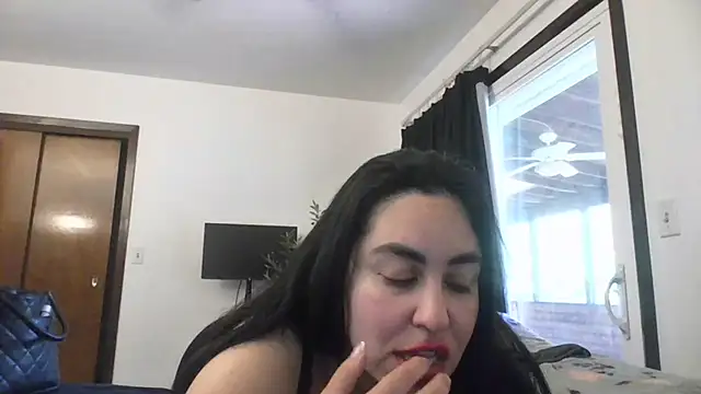 WetFlower69 Шоу с уебкамера
