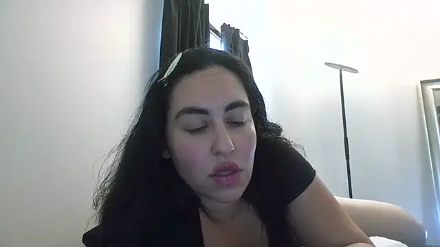 WetFlower69 Show in webcam