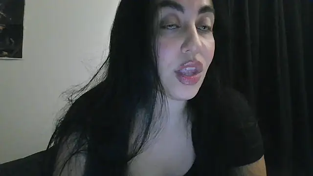 عرض كام WetFlower69