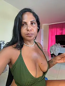 Latina-miss Adlı Modelin Web Kamerası Şovu