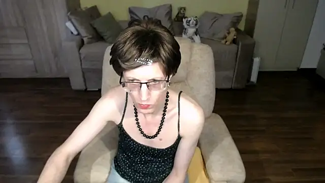 clementine Webcam show