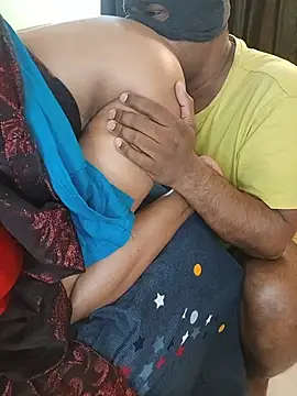 INDIANDESIMATURE ওয়েবক্যাম শো
