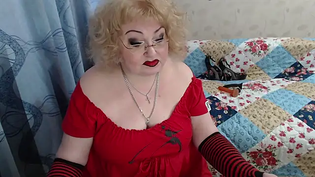 livingnextdoor Chat XXX in diretta