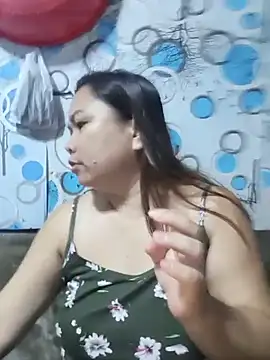 Sweetlorie_83 Pertunjukan Webcam