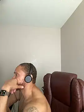 Fathero1time Show in webcam