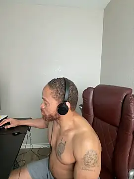 Fathero1time webkamerás műsora