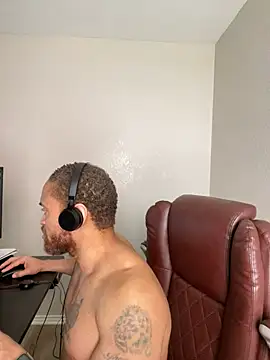 Fathero1time webcam show